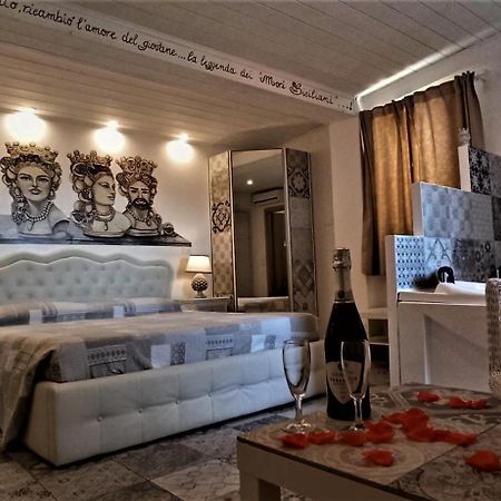 B&B Triskeles Giardini Naxos Eksteriør billede