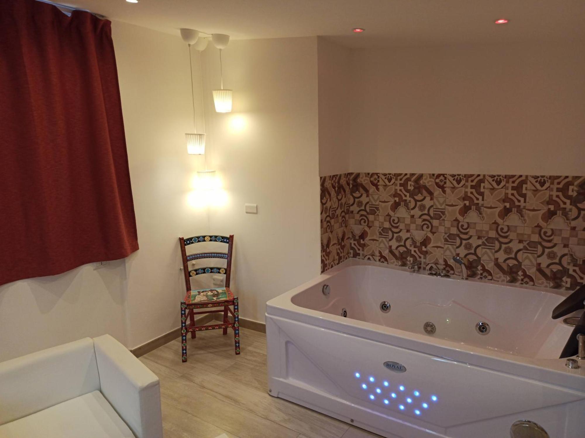 B&B Triskeles Giardini Naxos Eksteriør billede