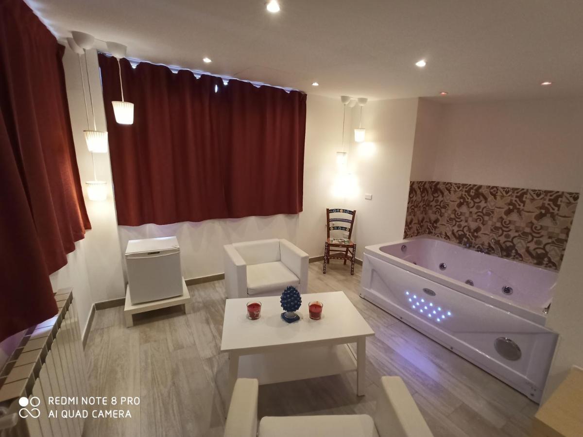 B&B Triskeles Giardini Naxos Eksteriør billede