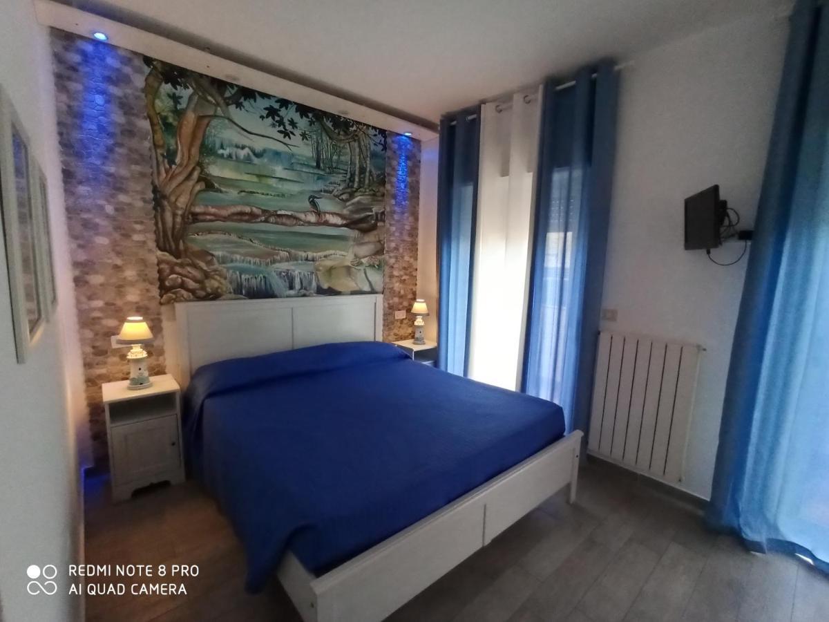 B&B Triskeles Giardini Naxos Eksteriør billede